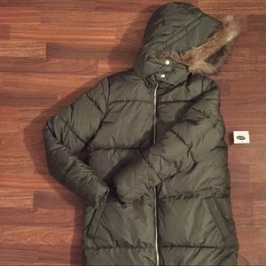 NWT Old Navy Frost Free Puffer Coat
